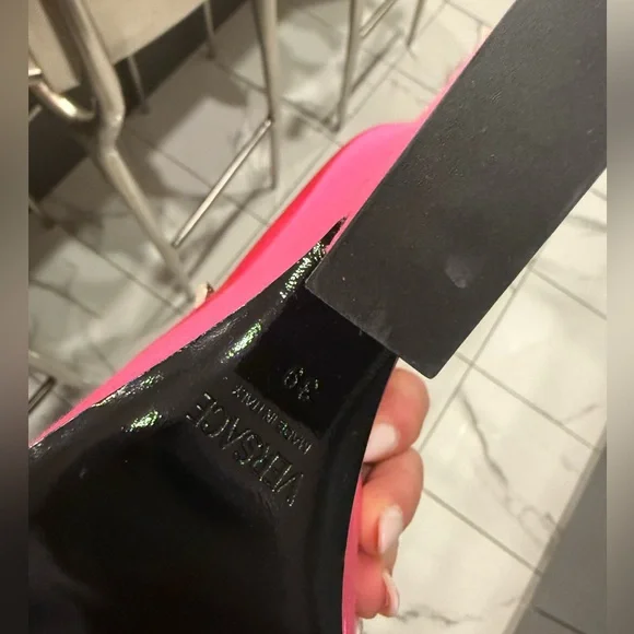 Versace tempest platforms - Picture 3 of 9